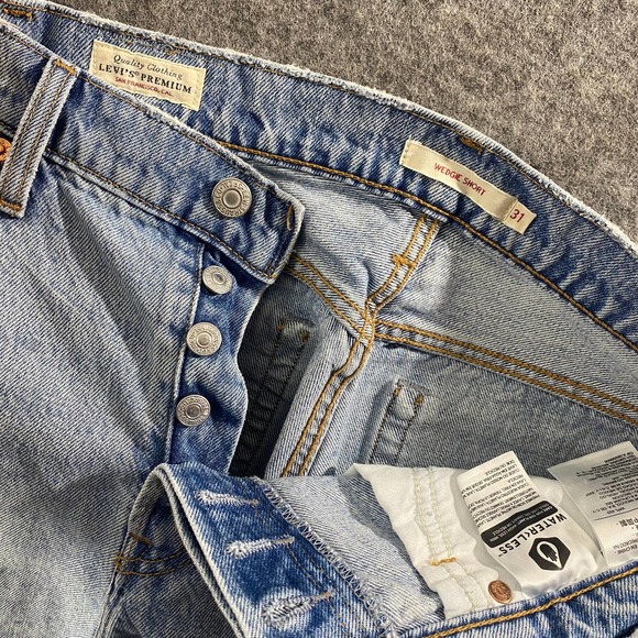 Levis Wedgie Short 31 Light Blue Denim High Rise Distressed Jean Cutoff - Picture 12 of 16